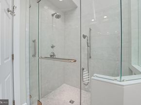 2124 21st Road N, Arlington VA 22201