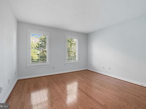 2124 21st Road N, Arlington VA 22201