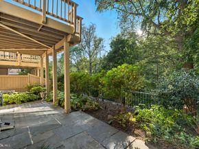 2124 21st Road N, Arlington VA 22201