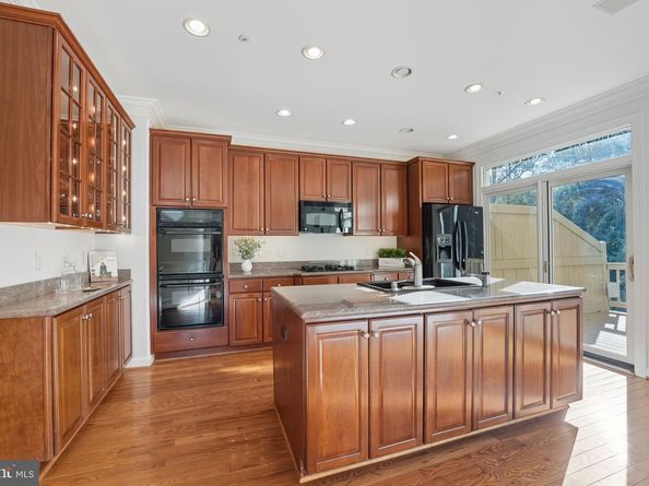 2124 21st Road N, Arlington VA 22201