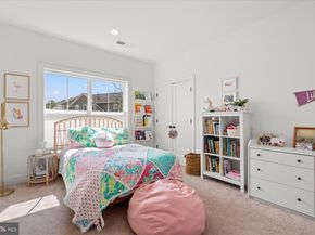 2728 N Edison Street, Arlington VA 22207