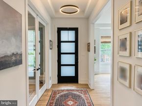 2728 N Edison Street, Arlington VA 22207