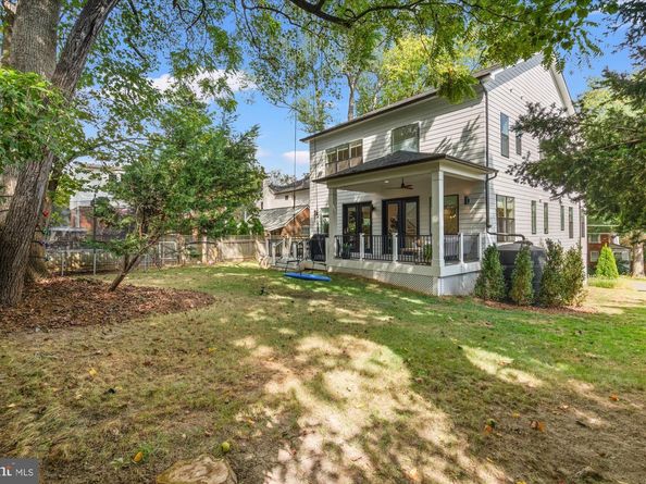 2728 N Edison Street, Arlington VA 22207