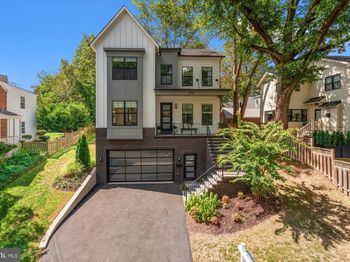 2728 N Edison Street