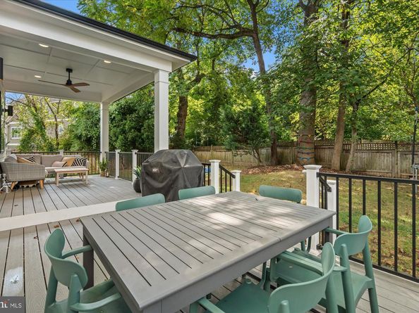 2728 N Edison Street, Arlington VA 22207