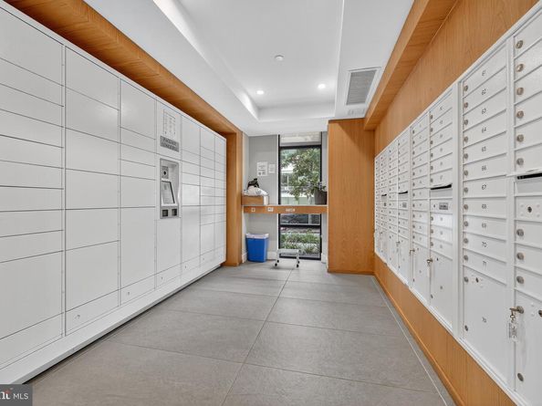 37 L Street SE 701, Washington DC 20003