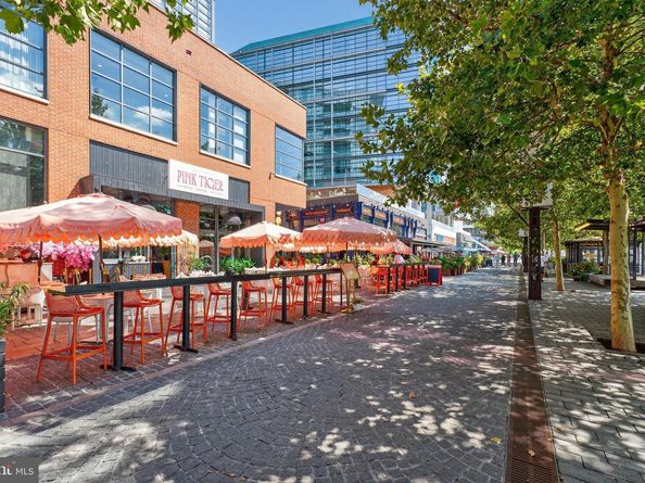 37 L Street SE 701, Washington DC 20003