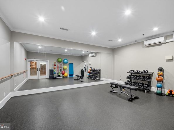 1591 Spring Gate Drive 3311, Mclean VA 22102