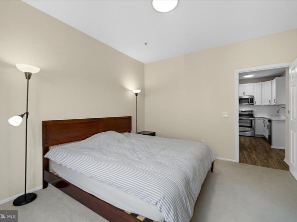 1591 Spring Gate Drive 3311, Mclean VA 22102
