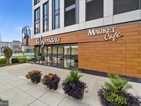 1591 Spring Gate Drive 3311, Mclean VA 22102