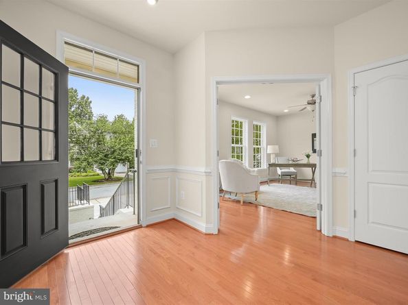 6005 Roosevelt Street, Bethesda MD 20817