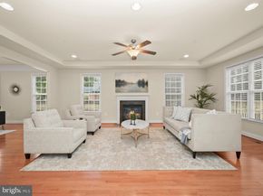 6005 Roosevelt Street, Bethesda MD 20817