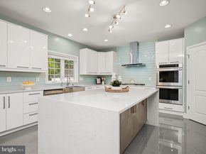 6005 Roosevelt Street, Bethesda MD 20817