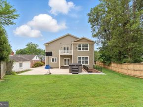 6005 Roosevelt Street, Bethesda MD 20817