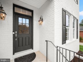 6005 Roosevelt Street, Bethesda MD 20817