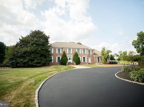 26 Breckenridge Drive, Warminster PA 18974