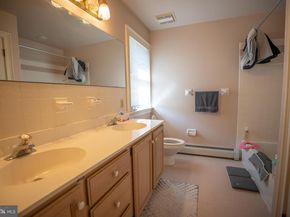 26 Breckenridge Drive, Warminster PA 18974