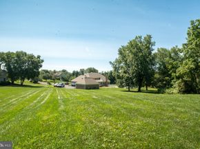 26 Breckenridge Drive, Warminster PA 18974
