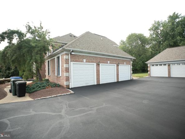 26 Breckenridge Drive, Warminster PA 18974