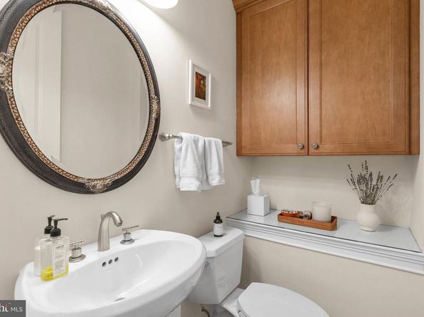511 S 21st Street 102, Philadelphia PA 19146
