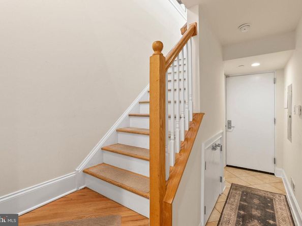 511 S 21st Street 102, Philadelphia PA 19146