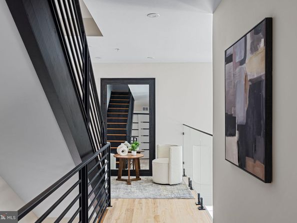 2721 W. Flora Street, Philadelphia PA 19121