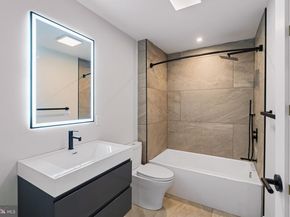 2721 W. Flora Street, Philadelphia PA 19121