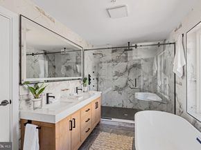 2721 W. Flora Street, Philadelphia PA 19121