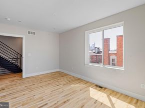 2721 W. Flora Street, Philadelphia PA 19121