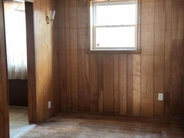 2019 Delmar Drive, Folcroft PA 19032
