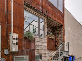 1308 N Hope Street