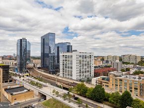 2101 Market Street 1401, Philadelphia PA 19103