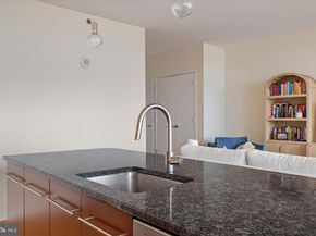 2101 Market Street 1401, Philadelphia PA 19103