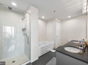 2101 Market Street 1401, Philadelphia PA 19103