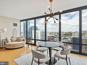 2101 Market Street 1401, Philadelphia PA 19103