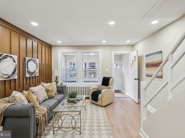 207 W Albanus Street, Philadelphia PA 19120