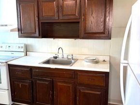 9 Ardsley Road, Upper Darby PA 19082