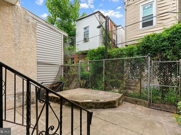 5722 Harmer Street, Philadelphia PA 19131