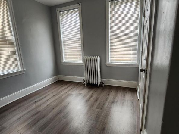 4237 N 6TH Street, Philadelphia PA 19140