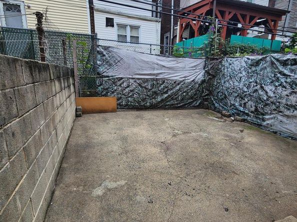 4237 N 6TH Street, Philadelphia PA 19140