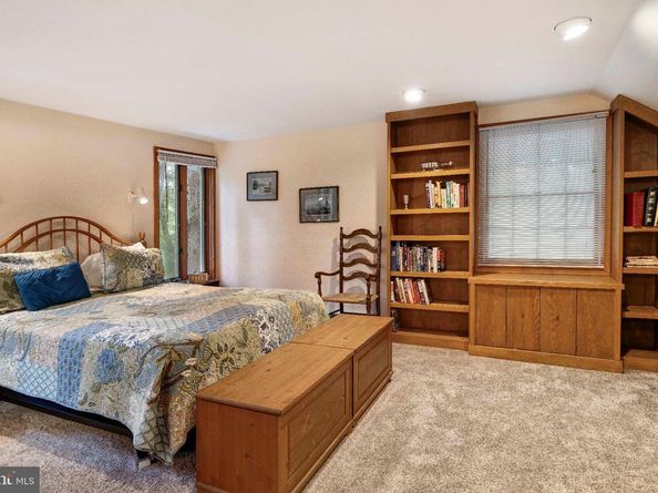 2350 Fairway Road, Huntingdon Valley PA 19006
