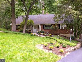 2350 Fairway Road, Huntingdon Valley PA 19006