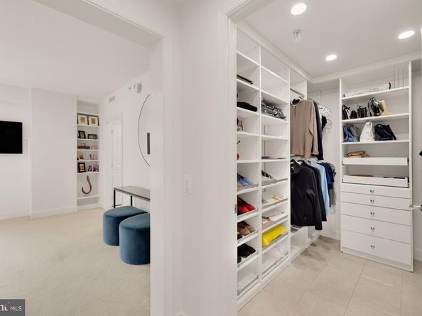 7710 Woodmont Avenue 211, Bethesda MD 20814