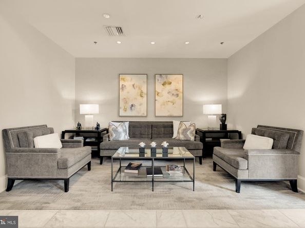 7710 Woodmont Avenue 211, Bethesda MD 20814