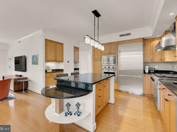 7710 Woodmont Avenue 211, Bethesda MD 20814