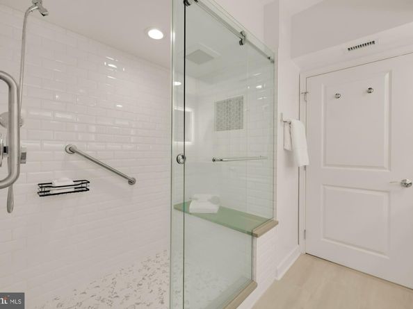 7710 Woodmont Avenue 211, Bethesda MD 20814
