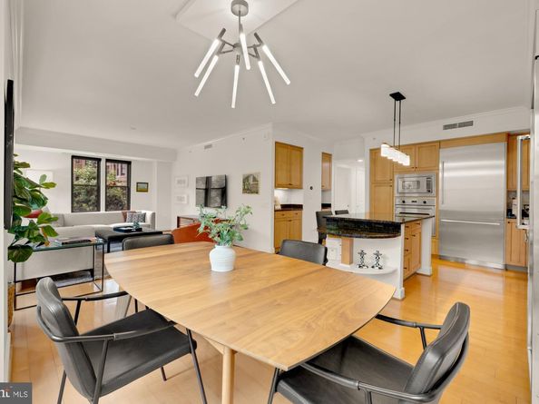 7710 Woodmont Avenue 211, Bethesda MD 20814