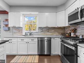 28 Heston, Langhorne PA 19047