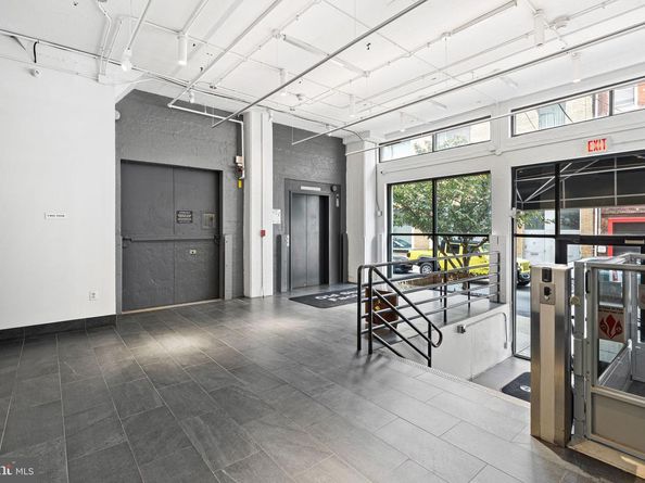 314 N 12TH Street 205, Philadelphia PA 19107