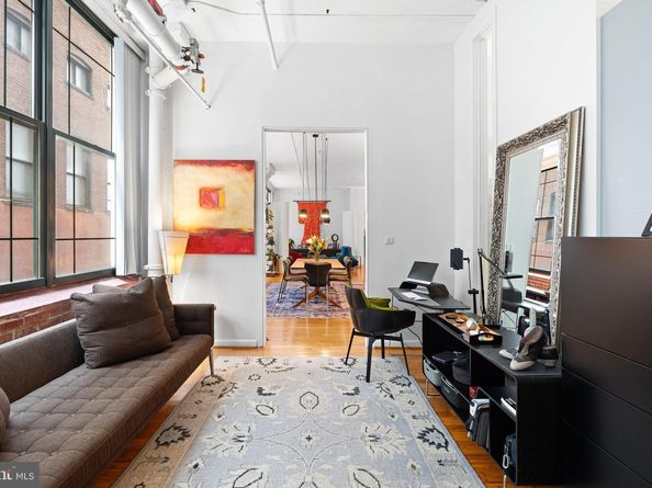 314 N 12TH Street 205, Philadelphia PA 19107